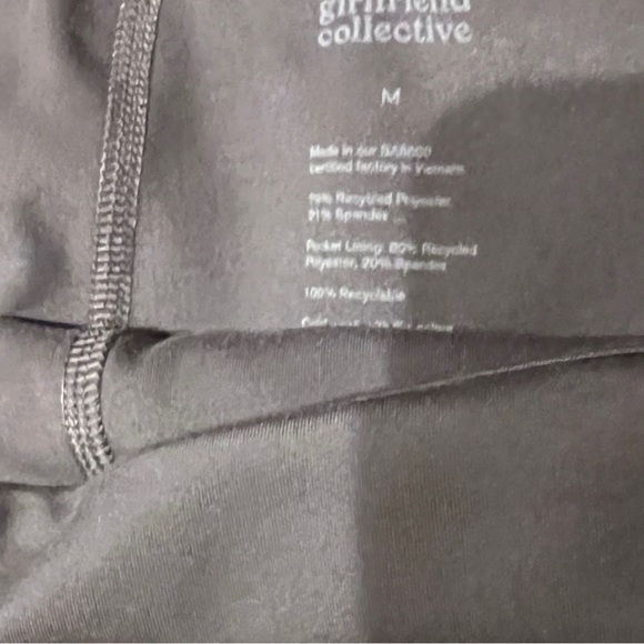 Girlfriend collective - moon color- size medium skort - Picture 2 of 5